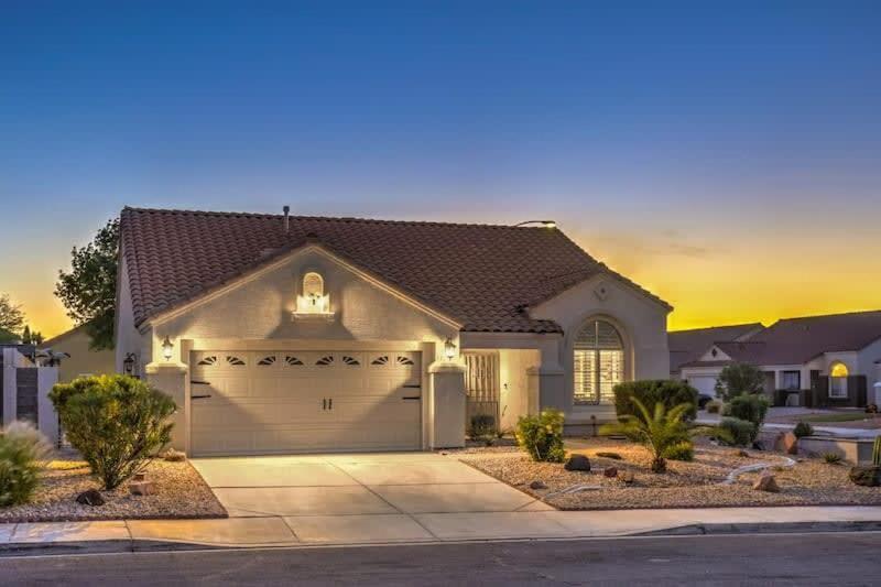 Family Fun For Everyone In Las Vegas- 4 Bedrooms, Billiards, Game Room เฮนเดอร์สัน ภายนอก รูปภาพ