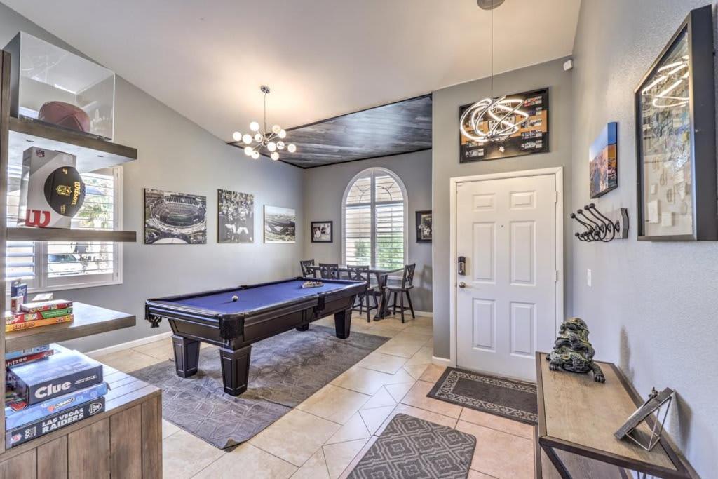 Family Fun For Everyone In Las Vegas- 4 Bedrooms, Billiards, Game Room เฮนเดอร์สัน ภายนอก รูปภาพ