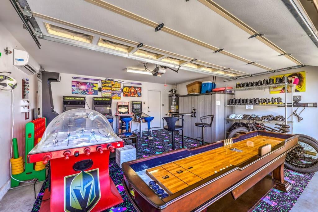 Family Fun For Everyone In Las Vegas- 4 Bedrooms, Billiards, Game Room เฮนเดอร์สัน ภายนอก รูปภาพ
